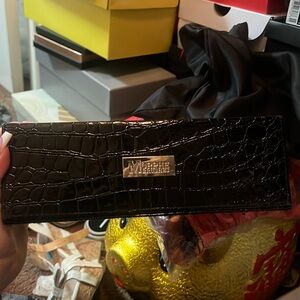 Morphe foldable makeup brush case